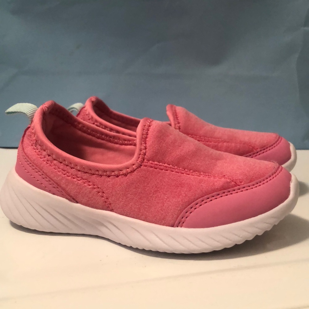 Pink girls memory foam sneaker size 10